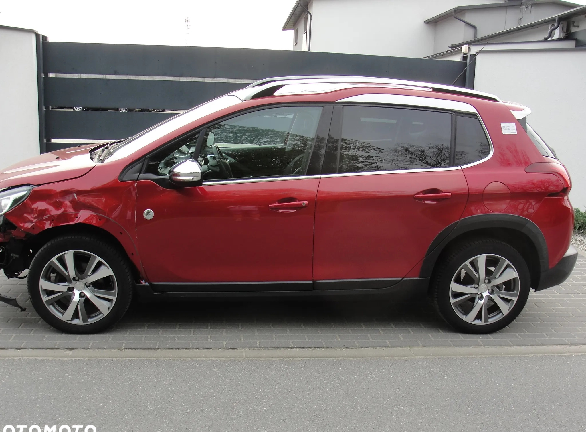 Peugeot 2008 cena 24800 przebieg: 51000, rok produkcji 2016 z Dobrzyca małe 232